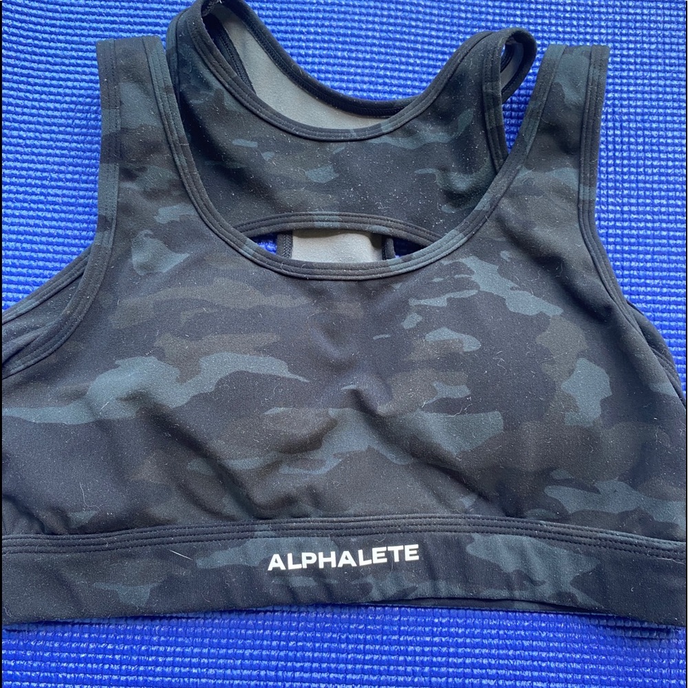 Alphalete sports bra - Picture 2 of 5